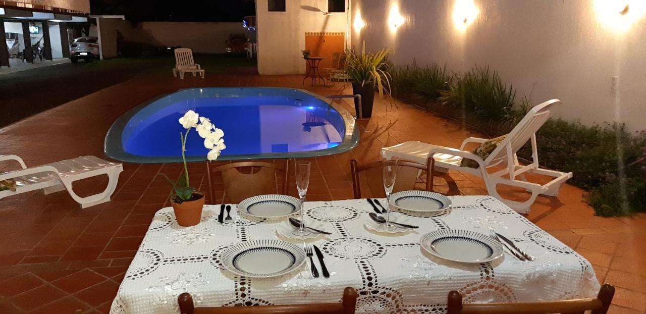 Pousada Cris Garden Bed&Breakfast 포스두이구아수 외부 사진